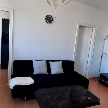 Apartment City-wohnung Mit Ausblick *