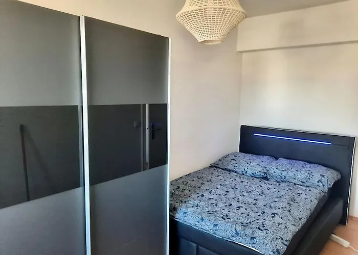 City-wohnung Mit Ausblick شقة *